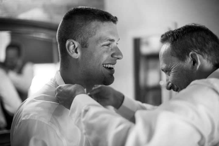 Chicago Same-Sex Wedding Photographer capture grroms getting ready