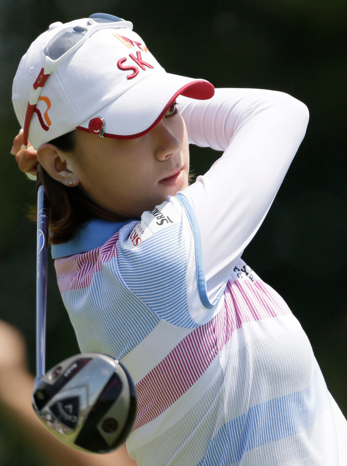 Na-Yeon Choi of South Korea watches her drive from the second tee during the U.S. Women's Open golf tournament at Blackwolf Run in Kohler, Wisconsin July 8, 2012. REUTERS/John Gress
