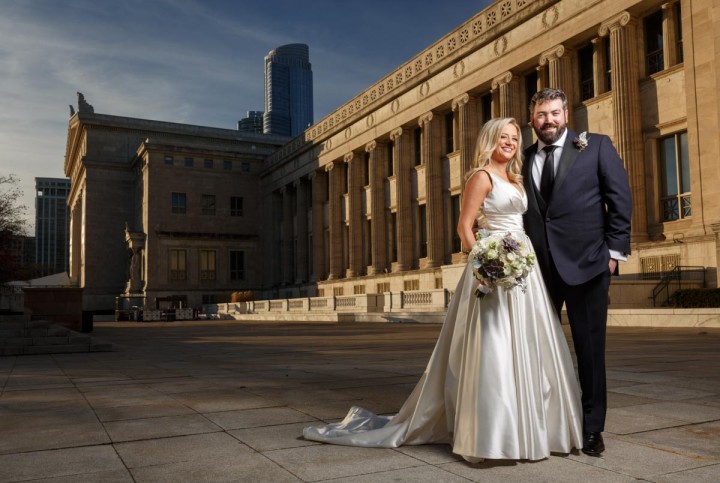 Chicago wedding photographer engagement photography at field museum portrait