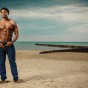 Chicago headshot Photographer portrait photography of fitness models teamable for their compcards at the beach