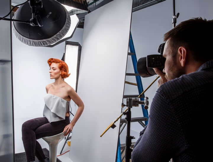 Chicago Beauty Photographer Headshots for Pivot Point behind-the-scenes