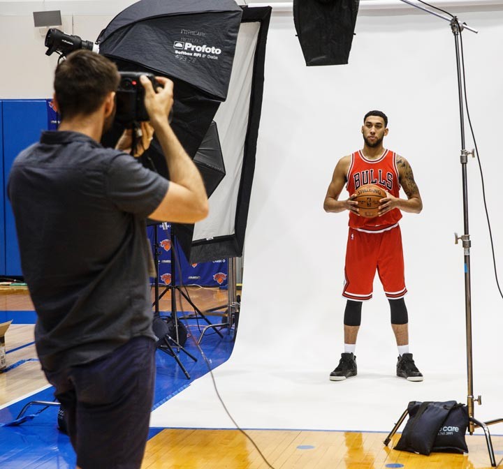 Basketball portraits behind the scenes with Denzel Valentine