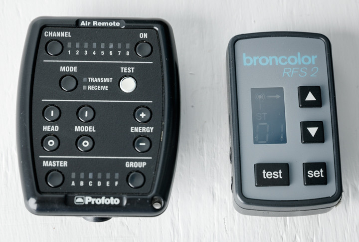 Brocolor 2.1 remote control compared to the Profoto Air Remote
