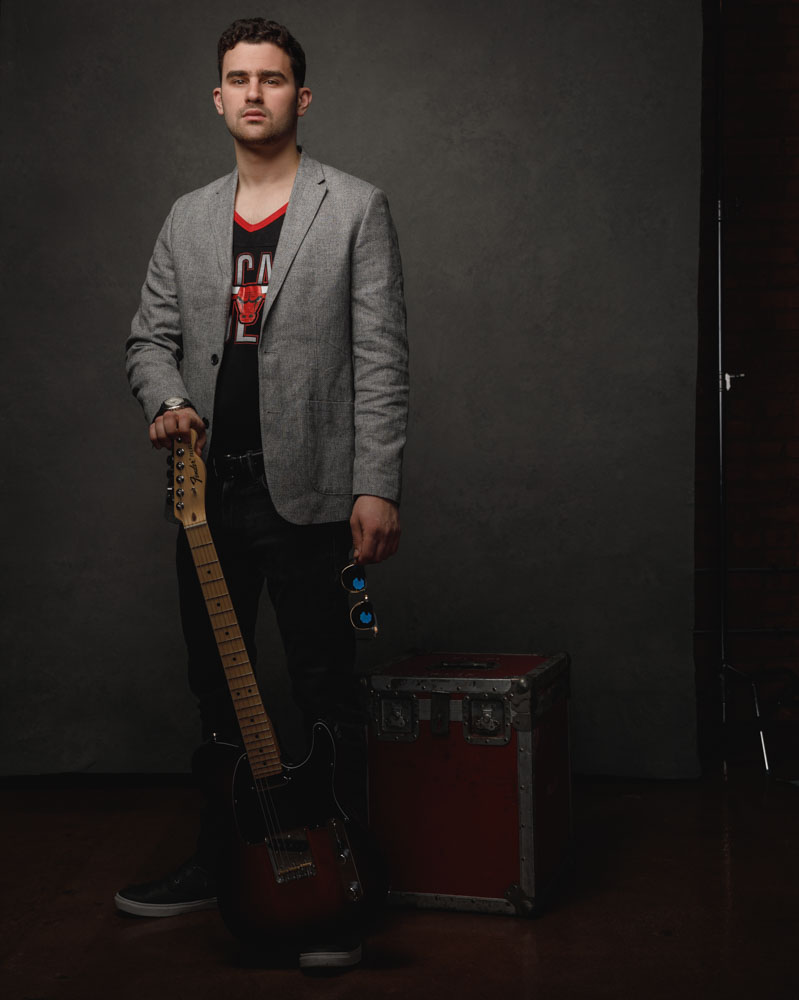Chicago Guitar Player headshots portrait