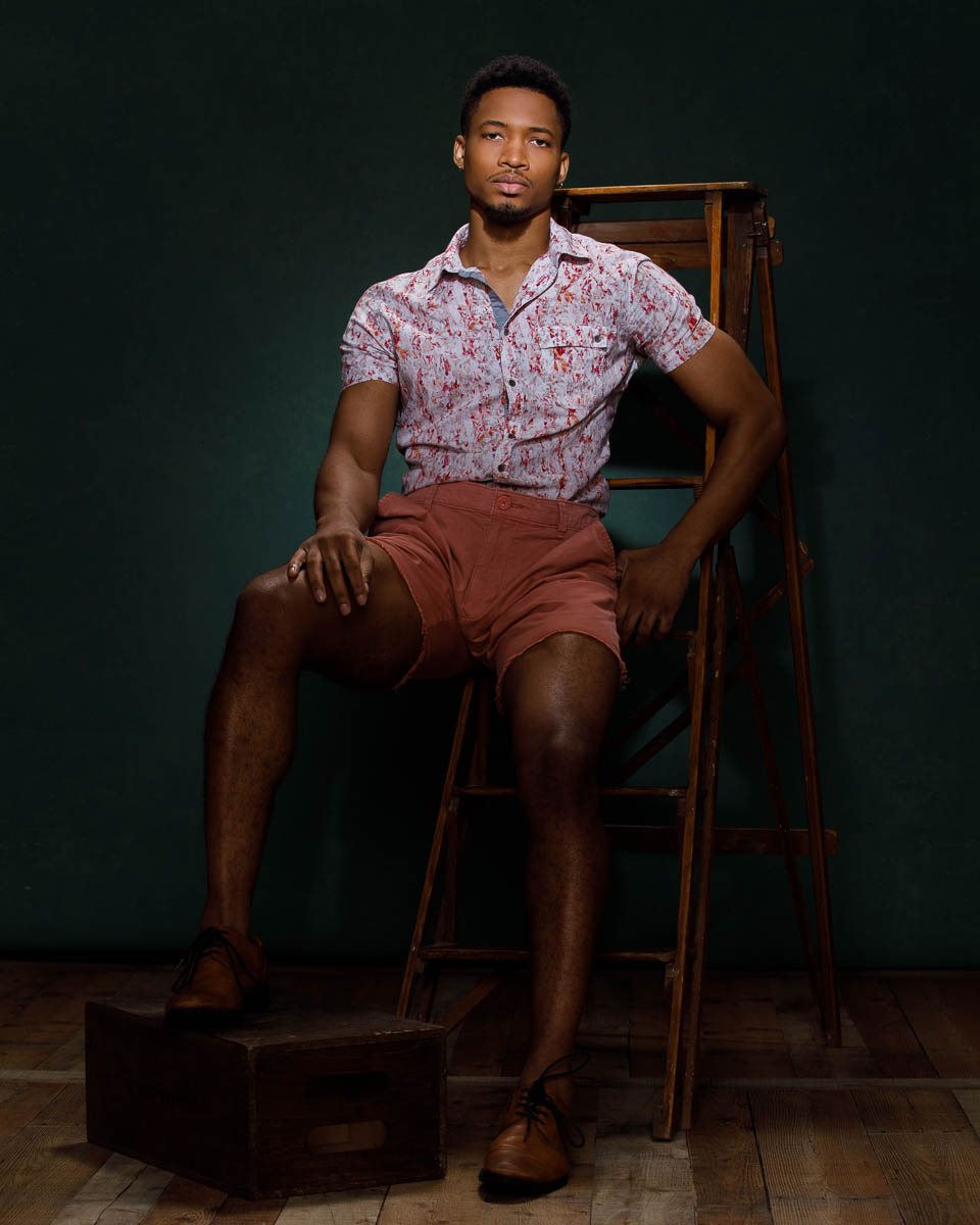 Tyie in a casual look for modeling comp card photography in Chicago