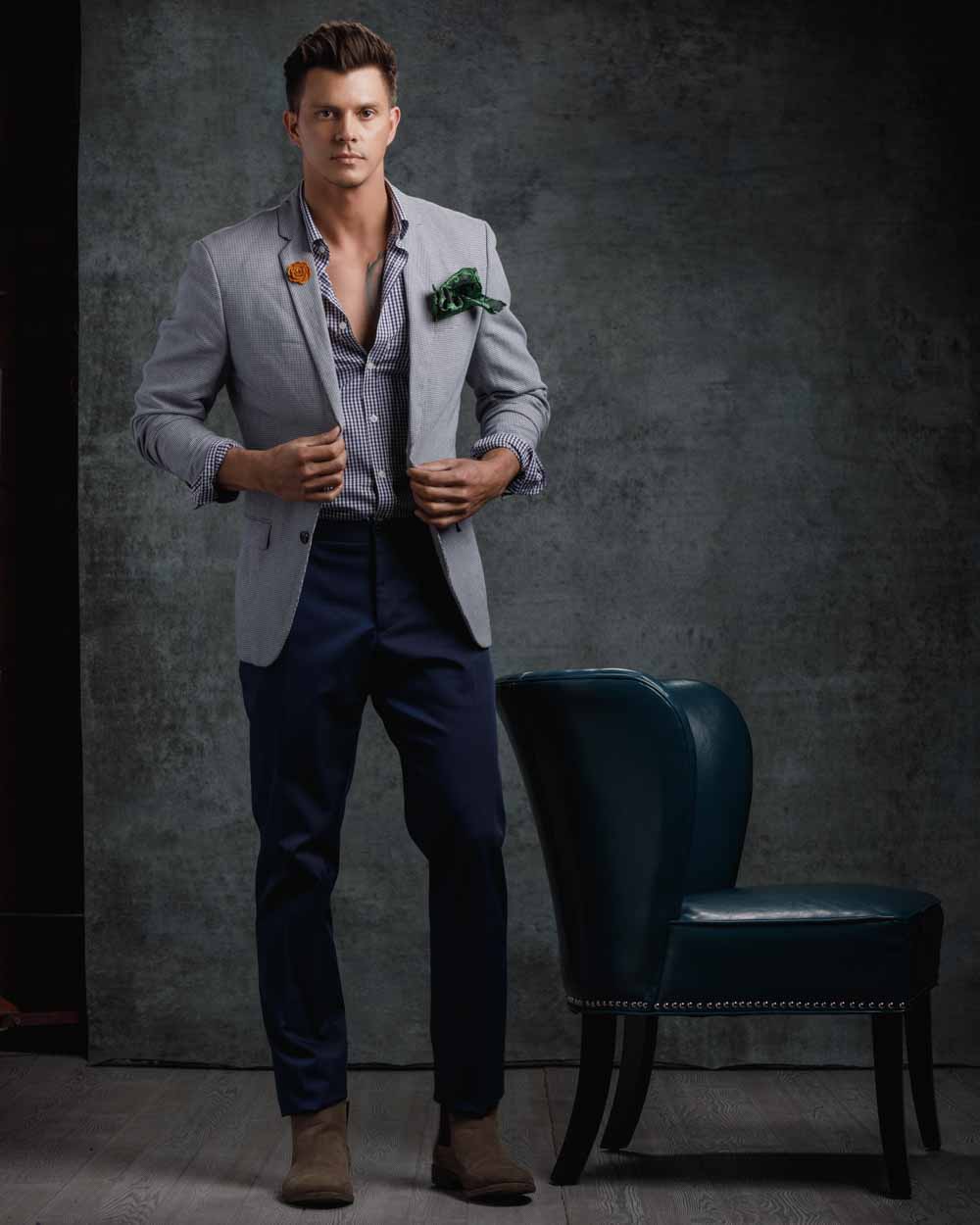 Model in light blue suit showcasing the type of high-fashion content sought by top Chicago modeling agencies