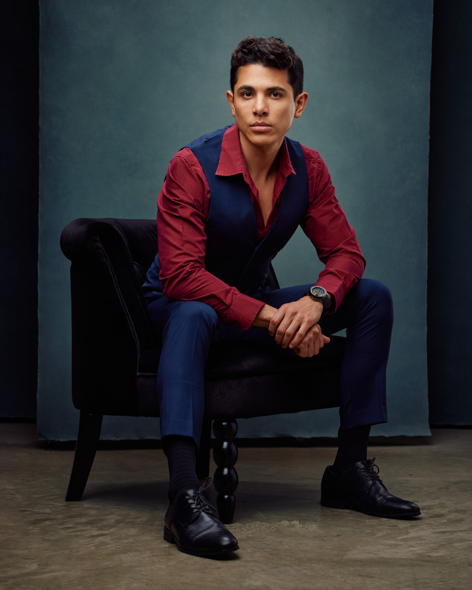 blue dress pants red shirt Mizzen+Main Leeward No Tuck Dress Shirt main image 1