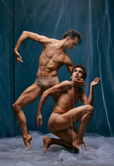 Experience the artistry and emotion of professional dance photography in Chicago with John Gress. Discover how a stylized studio session can elevate your personal or company portfolio.