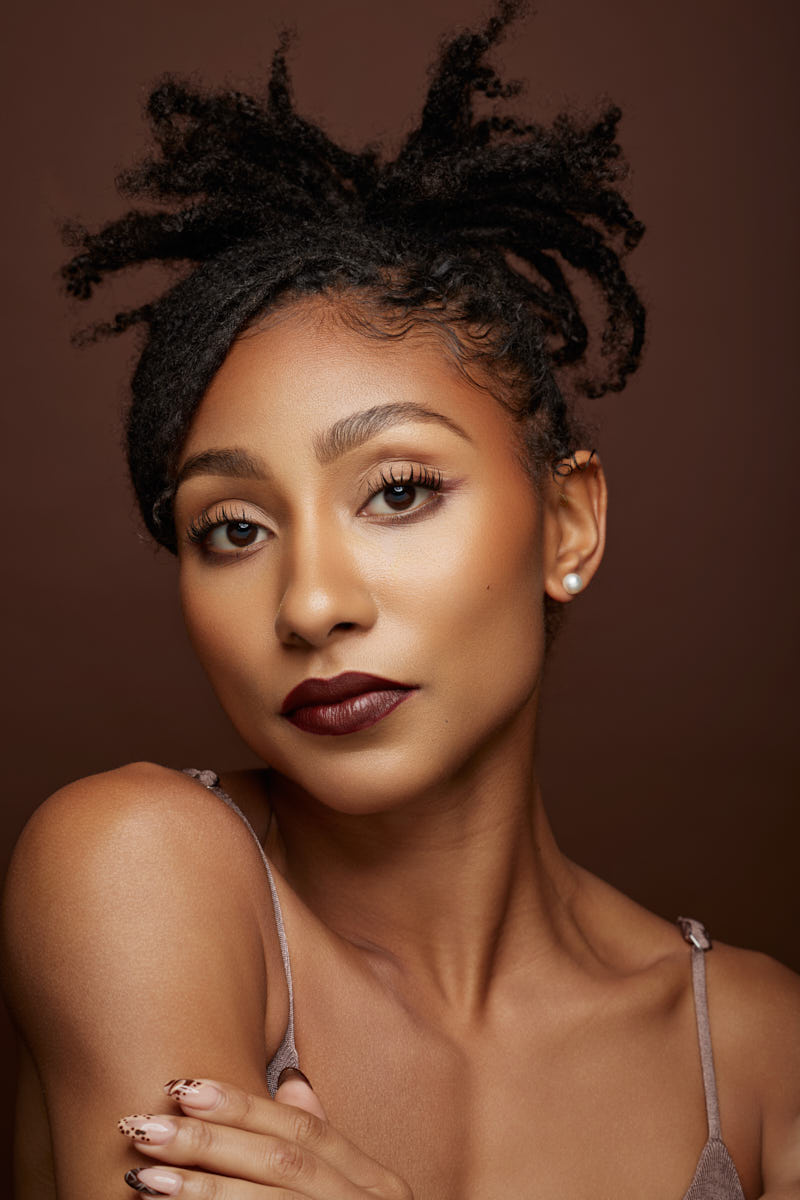 Headshots for dancers in Chicago-Close up dancer headshot Chicago dramatic makeup portrait