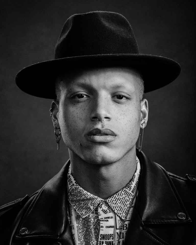 modeling photoshootChicago CHristophen THEY THEM2398 Chicago